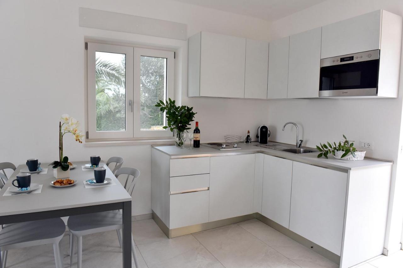 Margherita Apartment - Villaggio Di Mary 洛科罗通多 外观 照片